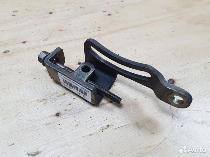 Натяжитель Mitsubishi Dingo CQ2A 4G15 2002