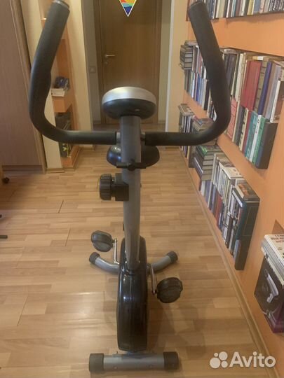 Велотренажер магнитный HouseFit