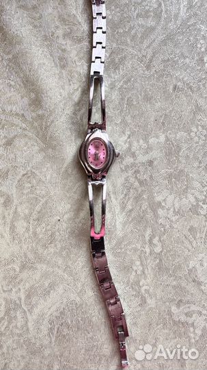 Часы наручные женские