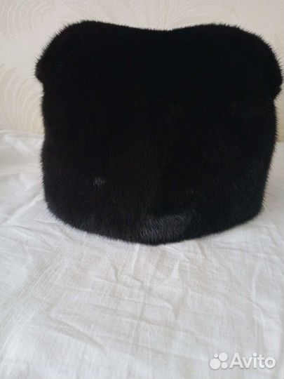 Шапка норковая женская черная