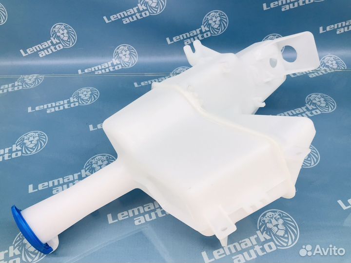 Бачок омывателя лобового стекла Hyundai Creta