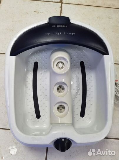 Массажная ванночка для ног Bosch PMF 2232 в