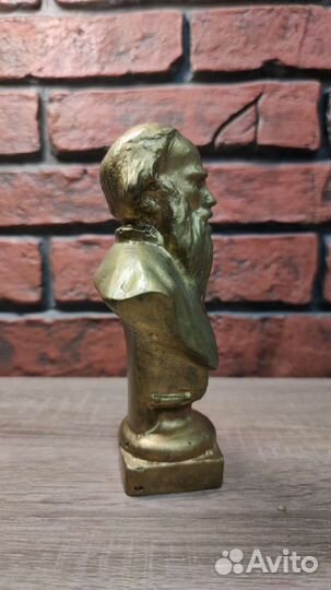 Бюст из гипса Лев Толстой