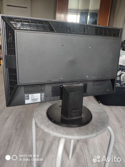 Монитор Acer V193HQV, черный