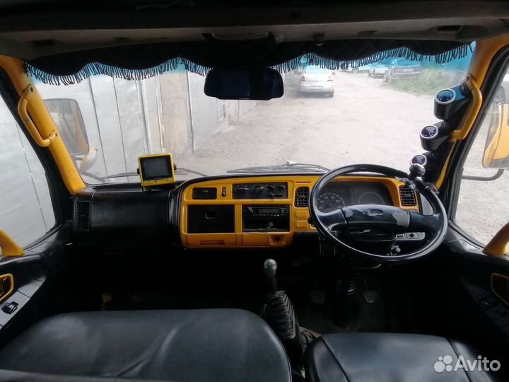 Mitsubishi Fuso Canter с КМУ, 1998