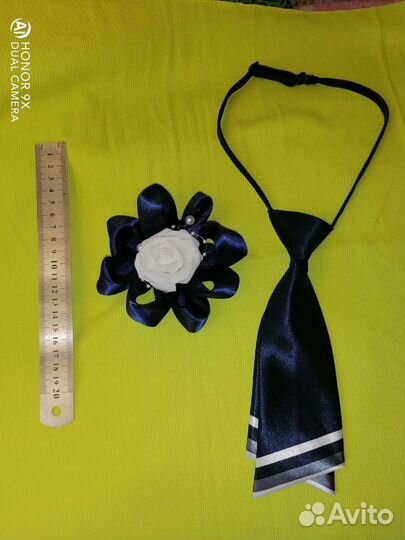 Галстук и бант для школы новые
