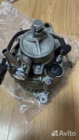 Генератор 4JG2 isuzu bighorn