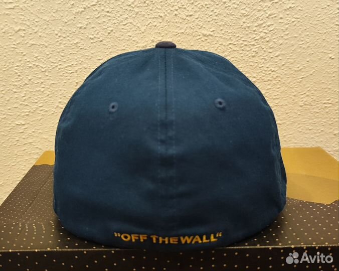 Originals Vans Off The Wall и John Deere 6series