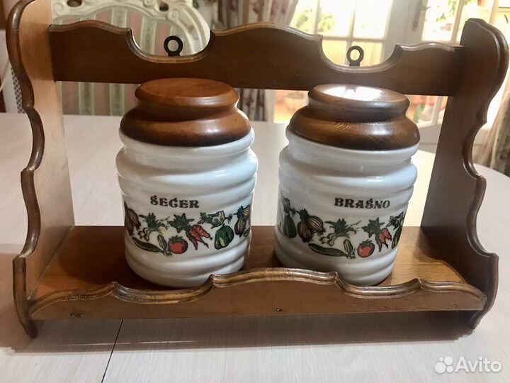 Винтажный набор банок Югославия