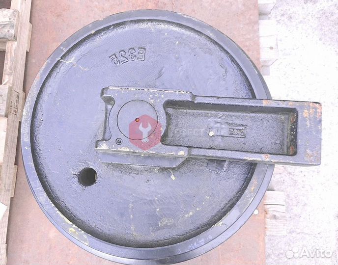 Ленивец Volvo EC220E 14618207