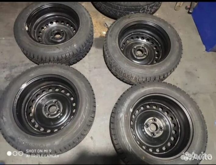 Колёса оригинальный на Hyundai Solaris R15