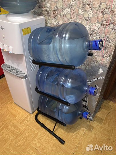 Напольная стойка для бутылок 19 л