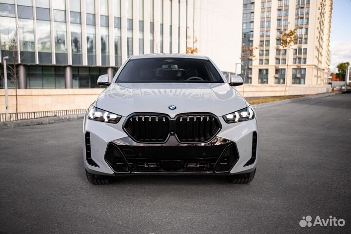 BMW X6 3.0 AT, 2023, 50 км