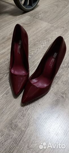 Туфли женские 35 размер красные