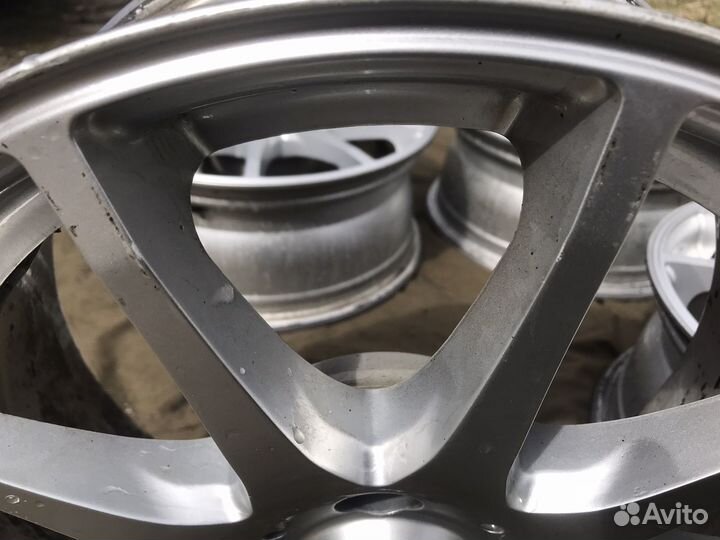 Литые диски R16