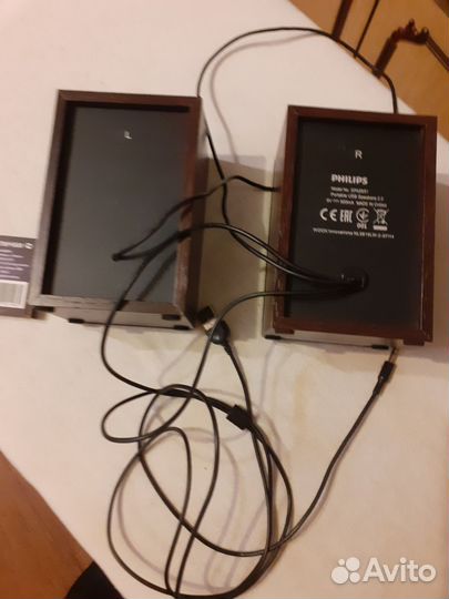Колонки маленькие деревянные проводные Philips