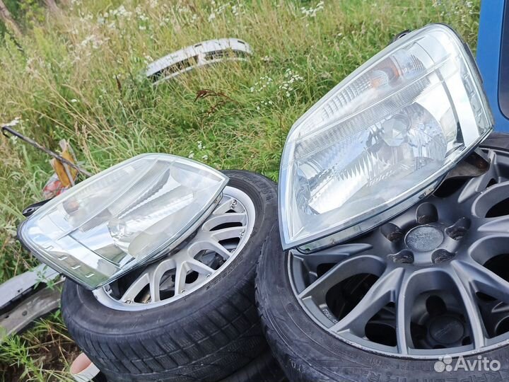 Передние фары Пежо Партнёр, Берлинго 02-12 г