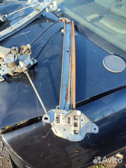 Электро стеклоподъёмник Mitsubishi lancer 9