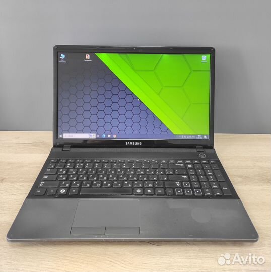 Ноутбук Samsung/Intel i3-2370m/GeForce GT 620m/6Gb