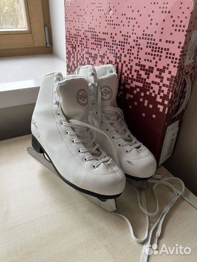 Коньки, размер 39