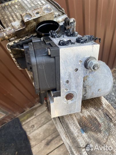 Блок ABS 8E0614111T