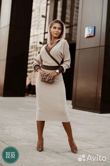 Платье женское