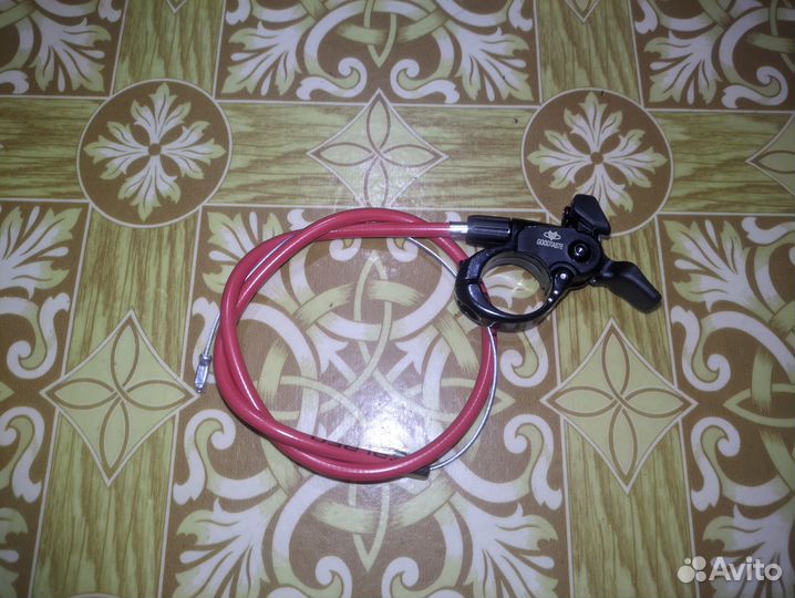 Линия блокировки вилки велосипеда