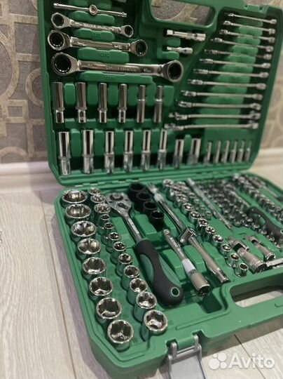 Набор инструментов 151 предмет