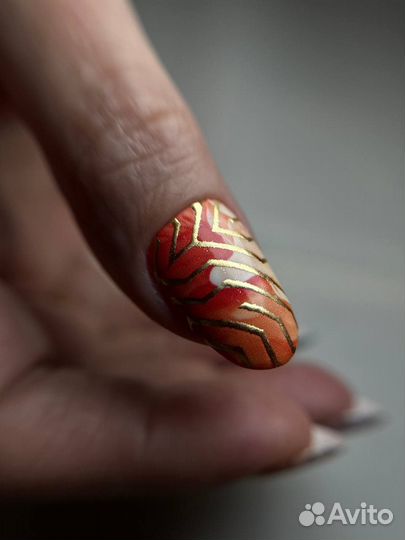 Пилочный маникюр