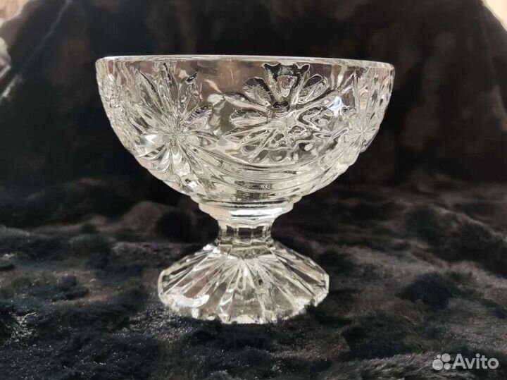 Хрустальная вазочка конфетница или для варенья