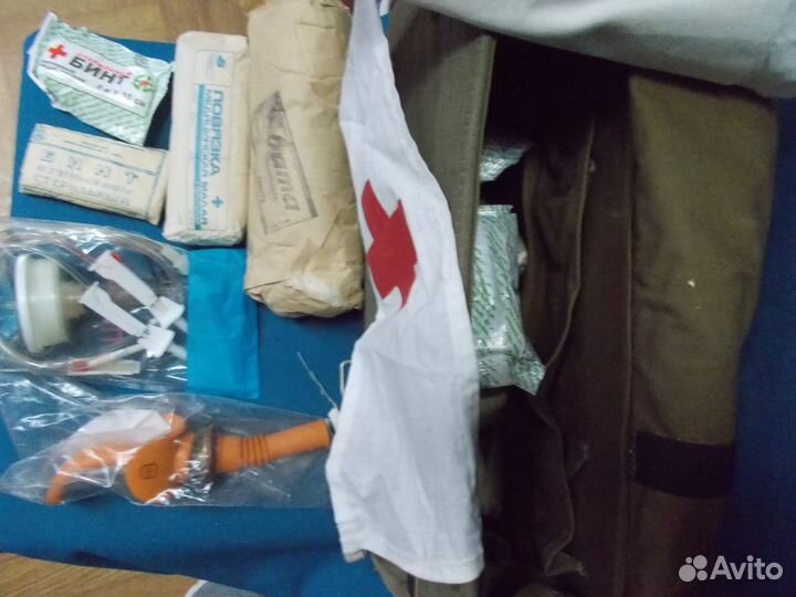 Сумка медицинская СССР с наполнением
