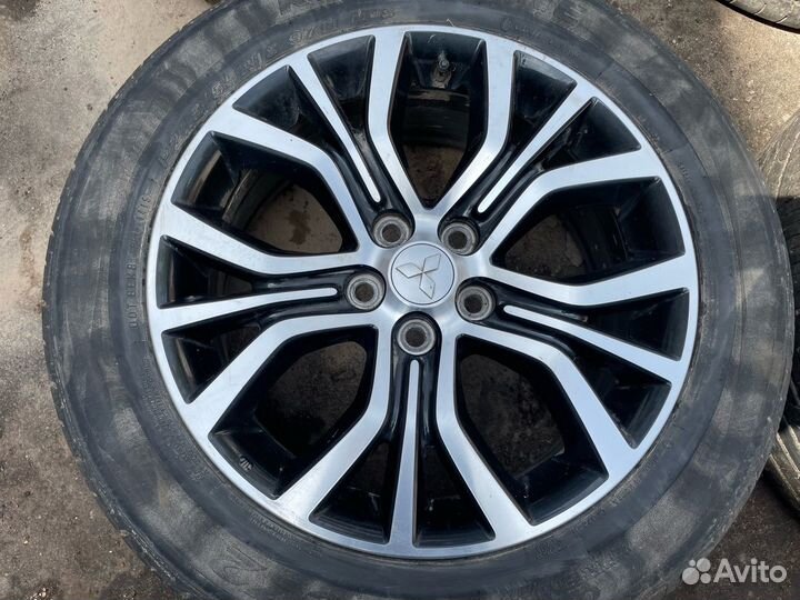 Комплект колес R18 Mitsubishi Outlander III