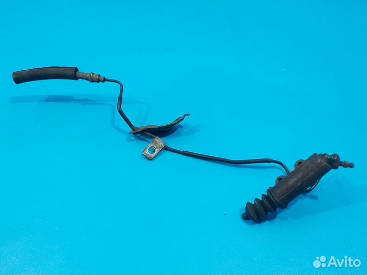 Рабочий цилиндр сцепления toyota Avensis (T250) 20