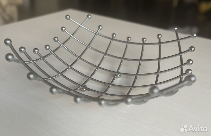 Ваза для фруктов металлическая