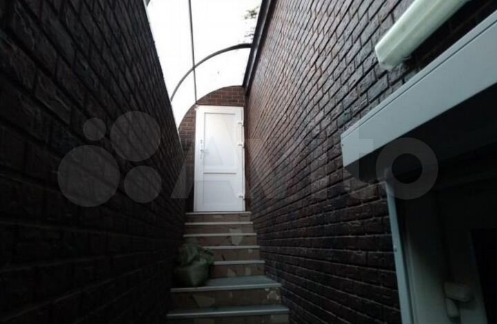 Помещение Свободного назначения, 329.9 м²