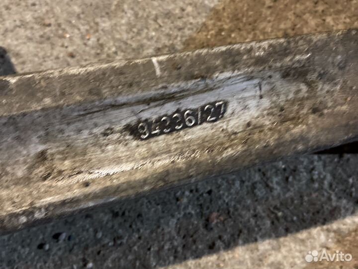 Рычаги Audi a 8 б/у