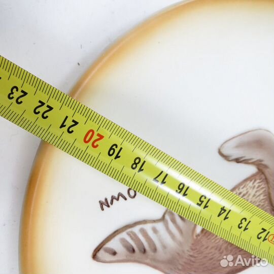 Тарелка барельеф Детеныши животных. Акику 1979