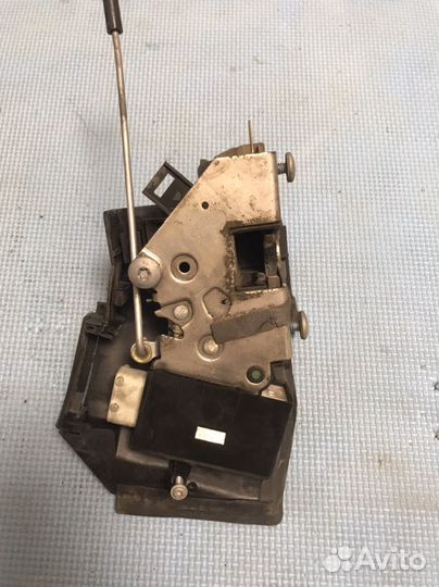 Замок двери передний левый bmw 5 e39