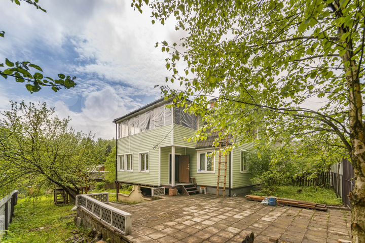 Дом 156 м² на участке 6 сот.