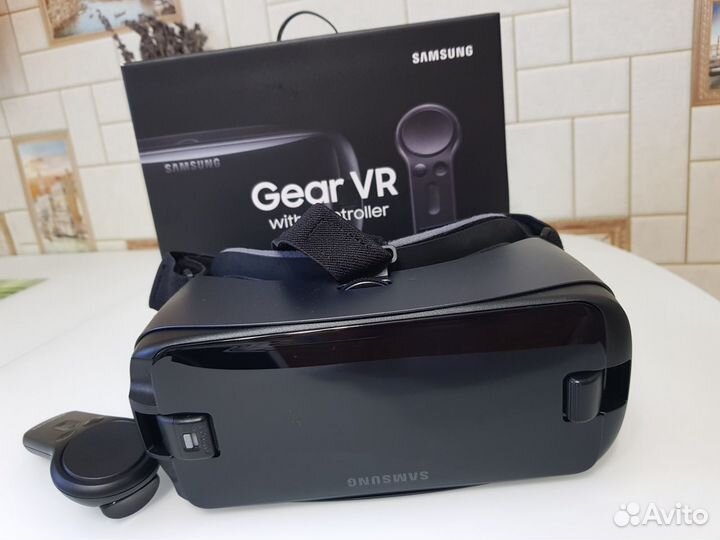 Вертуальные очки Samsung