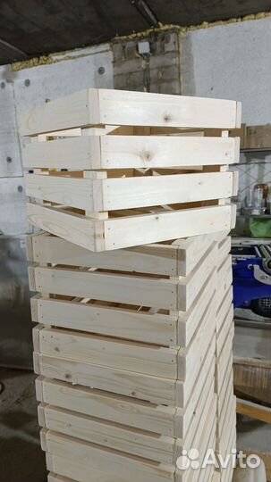 Деревянный ящик для подарка