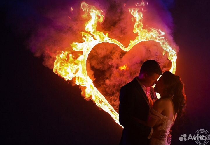 Горящее сердце на стойке продажа/ аренда