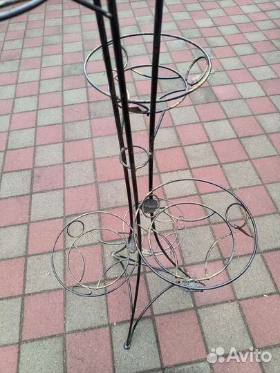 Подставка для цветов