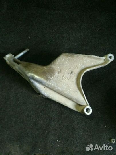 Кронштейн крепления двигателя задний Фиат Альбеа