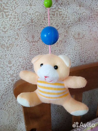 Мобиль на кроватку