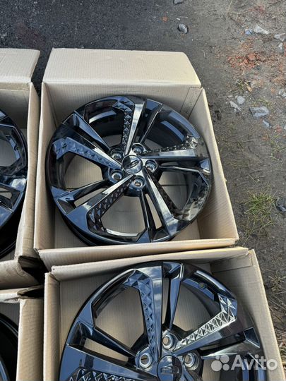 R18 5*114.3 диски оригинал Geely Coolray оригинал