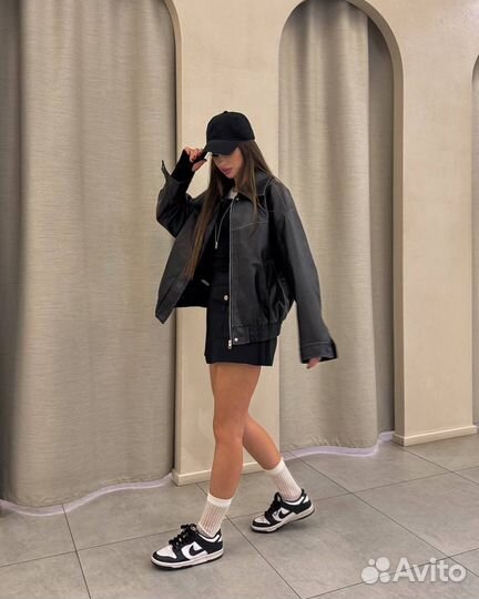 Кожаная куртка бомбер