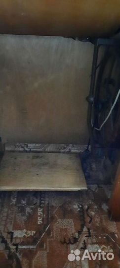 Швейная машина