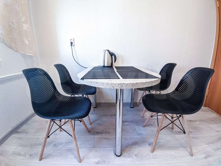 2-к. квартира, 56 м², 10/10 эт.