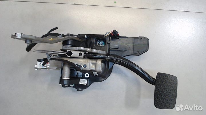 Педаль тормоза GMC Terrain 2017, 2018